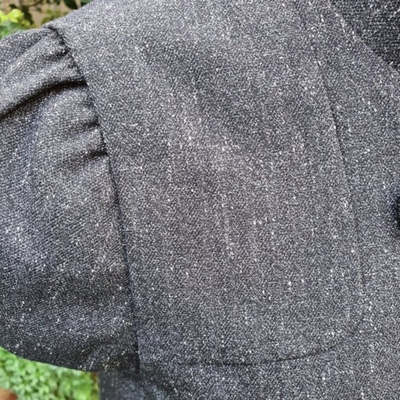 Esprit short sleeve cape jacket - Picture 5 of 13